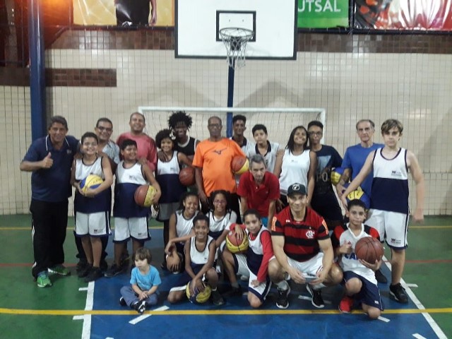 COLÉGIO SANTA MÔNICA – DIA DOS PAIS – BASQUETE – EXTRACLASSE – BONSUCESSO