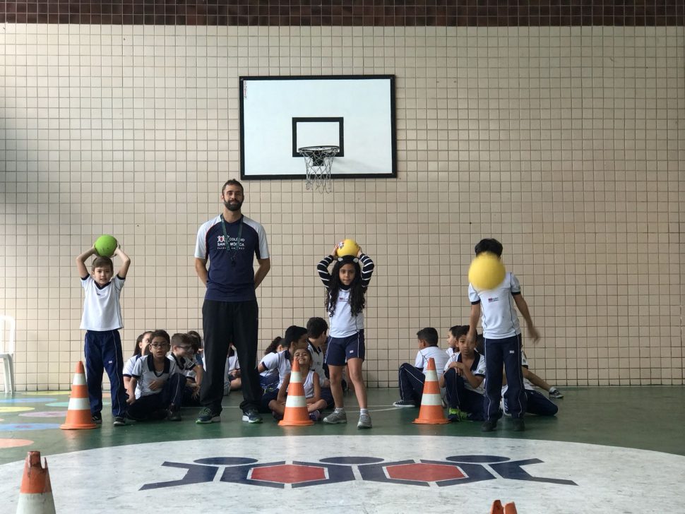COLÉGIO SANTA MÔNICA – DESENVOLVENDO A PRECISÃO NA MANIPULAÇÃO DE OBJETOS – 2º AM – BONSUCESSO