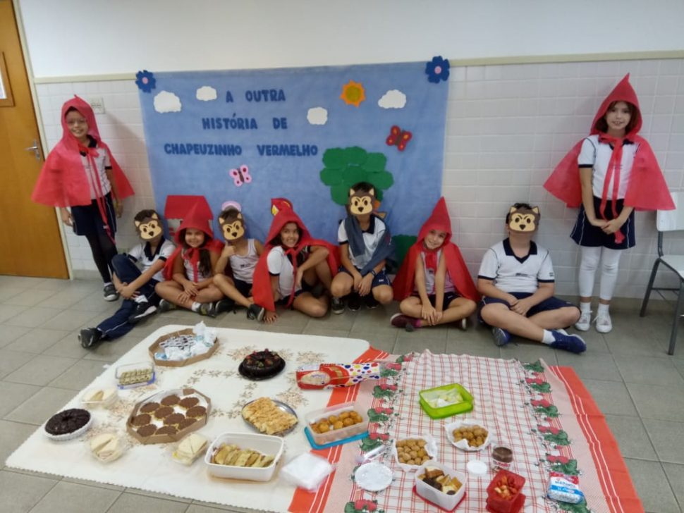 COLÉGIO SANTA MÔNICA – CULMINÂNCIA DO LIVRO PARADIDÁTICO – 3º AT – SÃO GONÇALO
