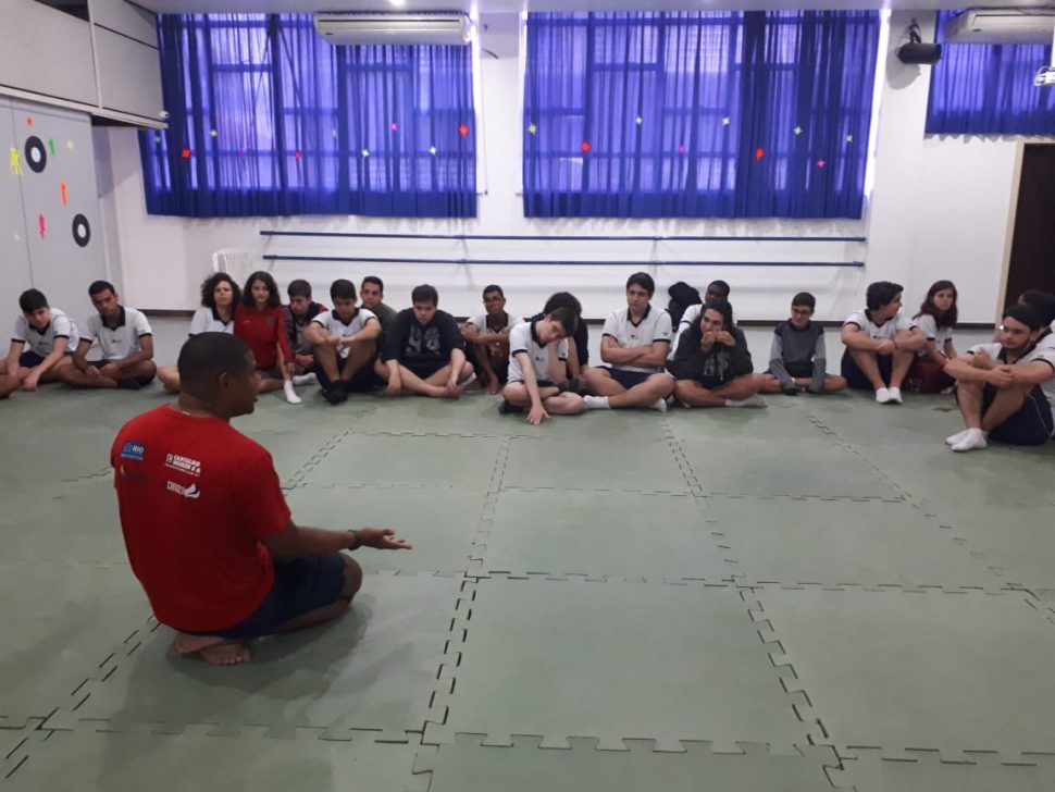 COLÉGIO SANTA MÔNICA – AULA PRATICA DE JUDÔ – 2ª S – CACHAMBI