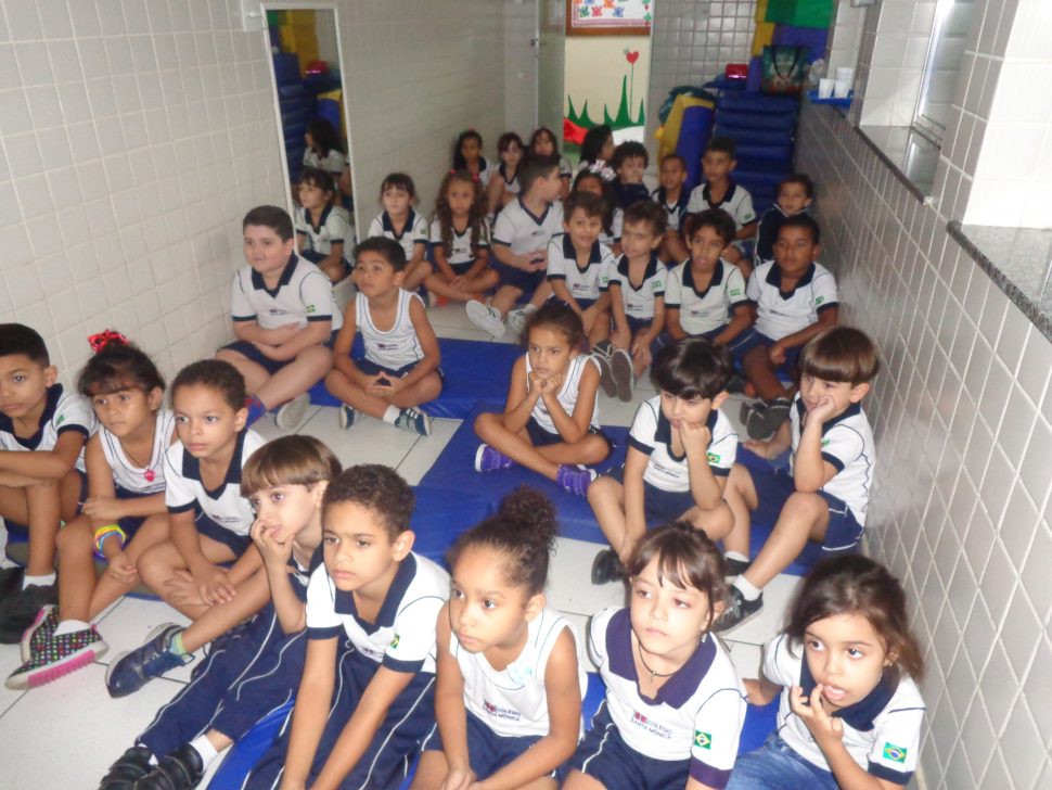 COLÉGIO SANTA MÔNICA – DIA DAS CRIANÇAS – EDUCAÇÃO INFANTIL – BONSUCESSO