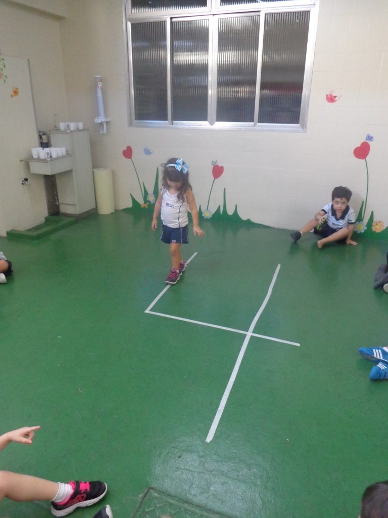 COLÉGIO SANTA MÔNICA – NUMERAL 4 – MAT II AT – BONSUCESSO