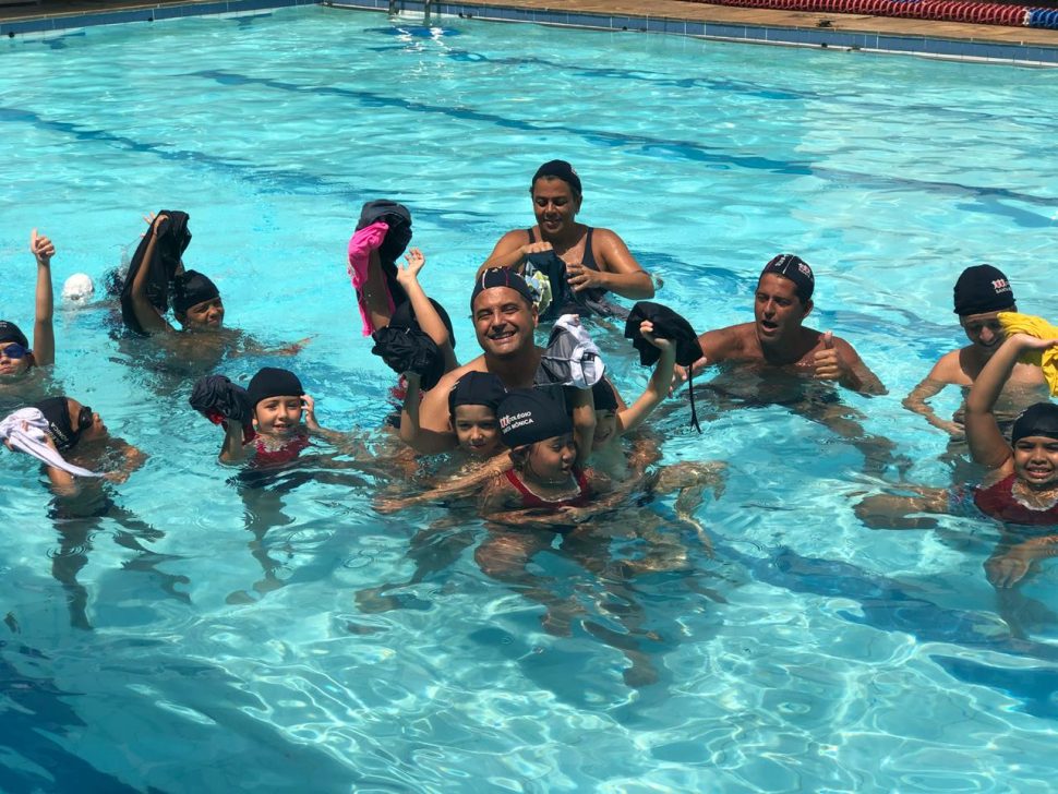 COLÉGIO SANTA MÔNICA – AULA DE SALVAMENTO NA PISCINA – 3ª e 5ª – (M) – BONSUCESSO