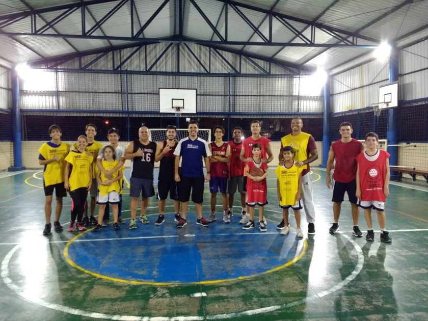 COLÉGIO SANTA MÔNICA – DIA DAS MÃES – BASQUETE – EXTRACLASSE – TAQUARA