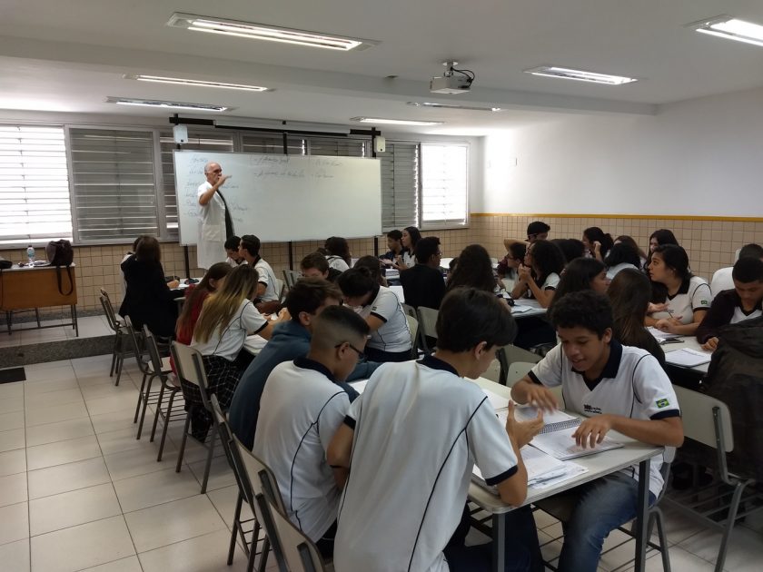 COLÉGIO SANTA MÔNICA – AULA DE HISTÓRIA – 1ª SÉRIE BM – TAQUARA