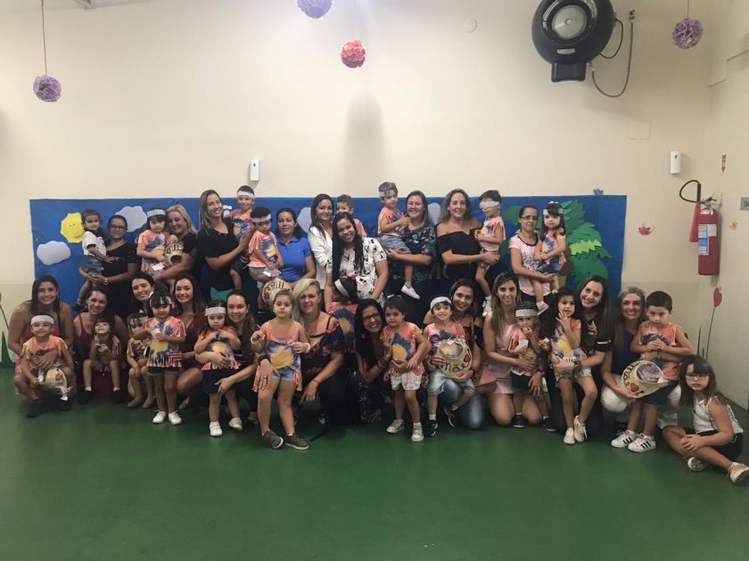 COLÉGIO SANTA MÔNICA – DIA DA MÃES – MAT II – BONSUCESSO