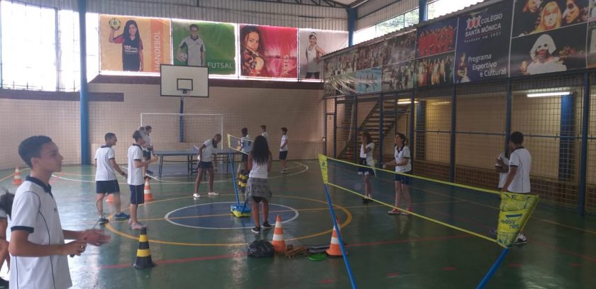 COLÉGIO SANTA MÔNICA – VIVÊNCIA DOS ESPORTES DE REBATIDA – 8AT E 9BT – BONSUCESSO