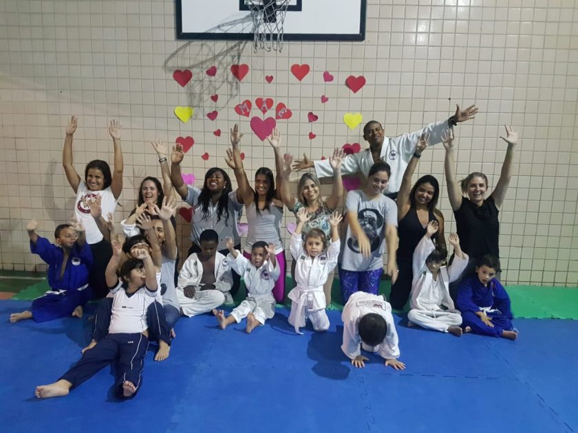 COLÉGIO SANTA MÔNICA -DIA DAS MÃES NO JUDÔ – EXTRACLASSE – BONSUCESSO