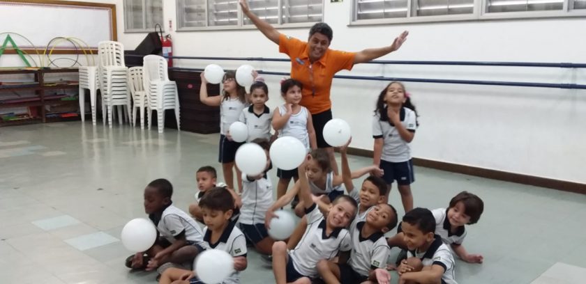 COLÉGIO SANTA MÔNICA – ATIVIDADE COORDENAÇÃO VISOMOTORA – PRÉ II (AT E BT) – BONSUCESSO