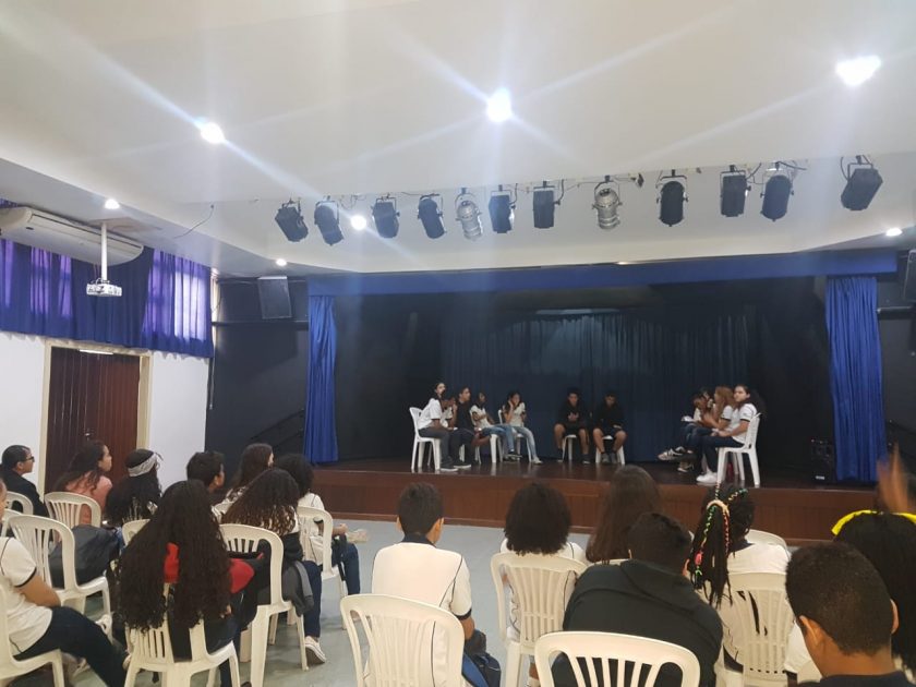 COLÉGIO SANTA MÔNICA -TRABALHANDO A ARGUMENTAÇÃO – 9º AT – CACHAMBI