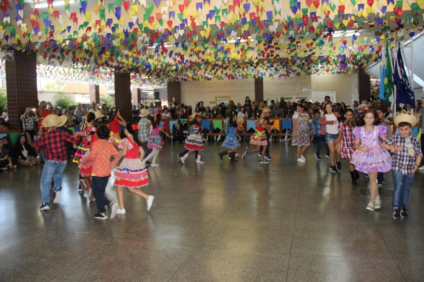 COLÉGIO SANTA MÔNICA – FESTA JUNINA – 5º ANO M – TAQUARA