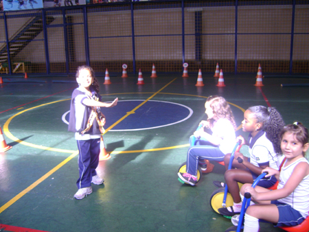 EDUCAÇÃO INFANTIL NO TRÂNSITO – MANHÃ – BONSUCESSO