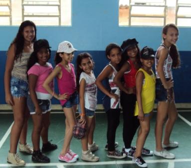 COMPETIÇÃO DE DANÇA – MARÉ