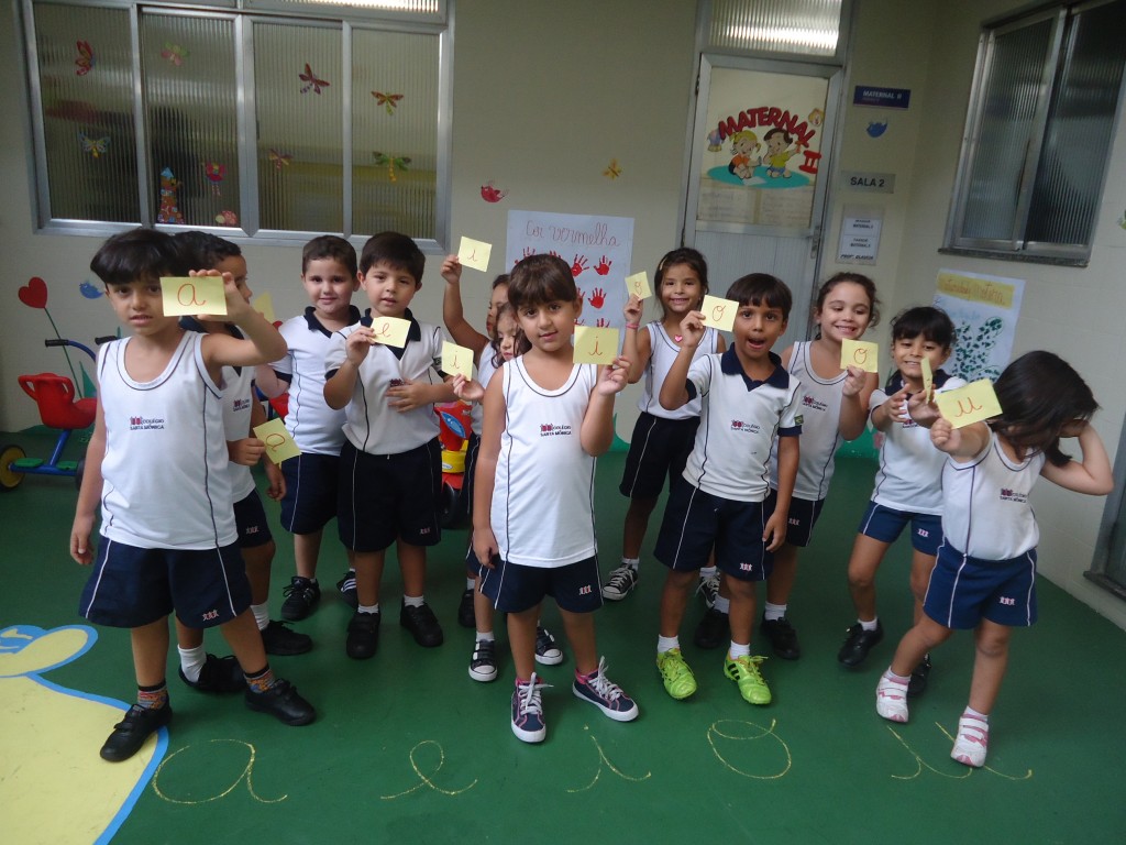 REVISÃO DAS VOGAIS – PRÉ II A – TARDE – BONSUCESSO