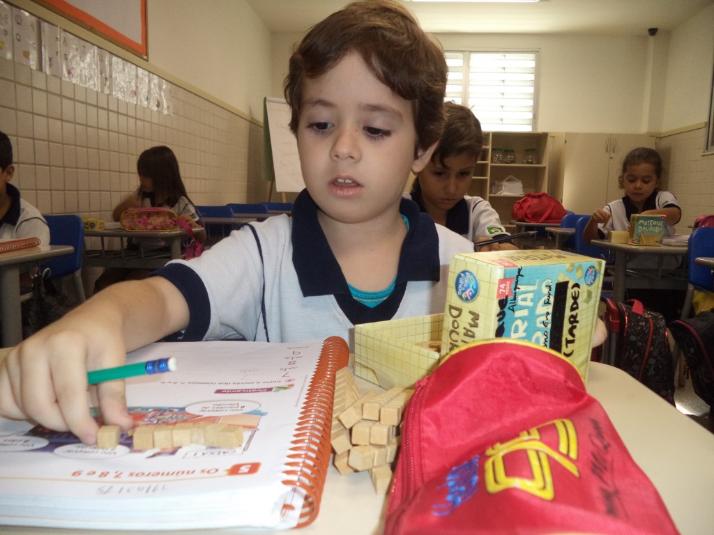 MATERIAL DOURADO – 1ºAM / 1ºBT – BONSUCESSO