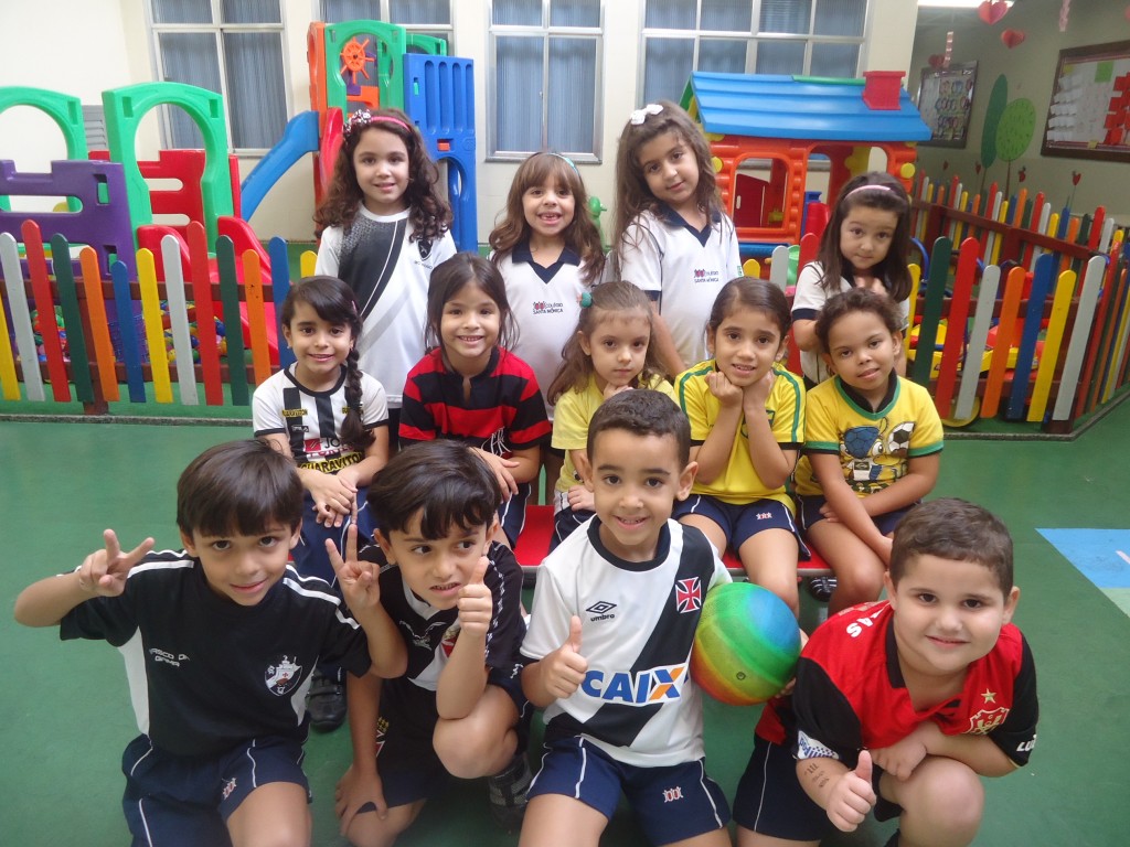 LANÇAMENTO TI-ti e paradidático Zé Maneiro, o goleiro” – BONSUCESSO