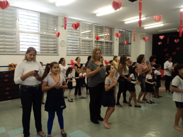 DIA DAS MÃES – JAZZ II – PROFESSORA BRUNA – BONSUCESSO