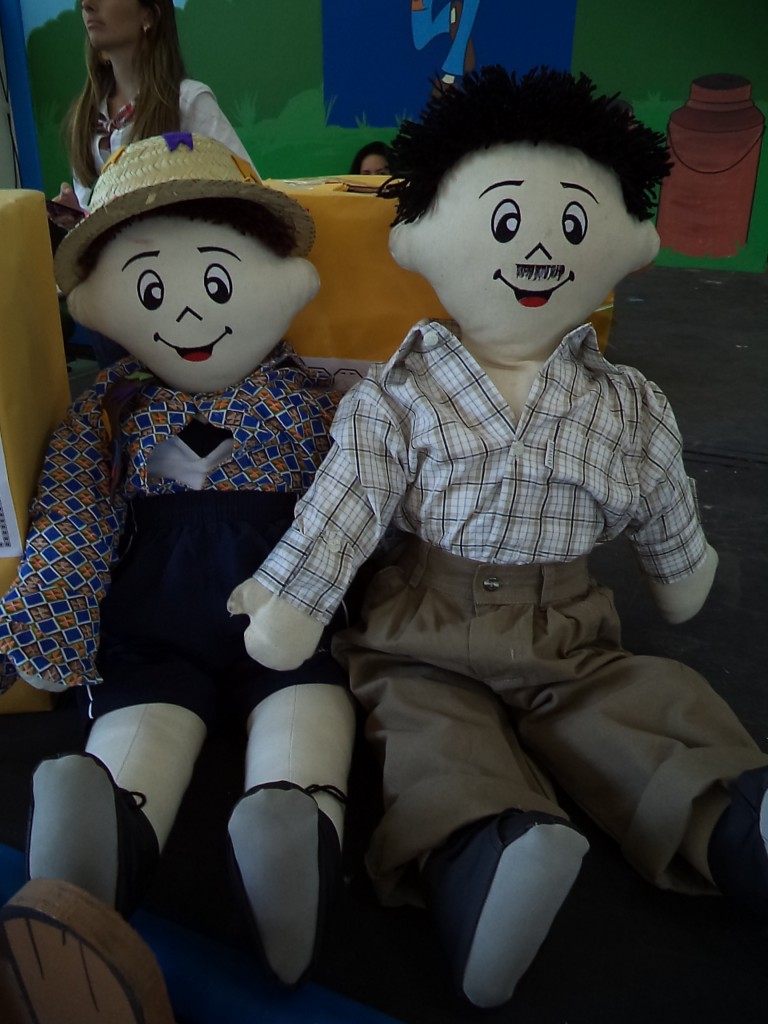 FESTA JUNINA – BRINCADEIRAS, SORTEIOS – TAQUARA
