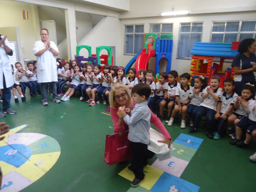 ANIVERSÁRIO DA PROFESSORA MARIA QUITÉRIA – EDUCAÇÃO INFANTIL – BONSUCESSO