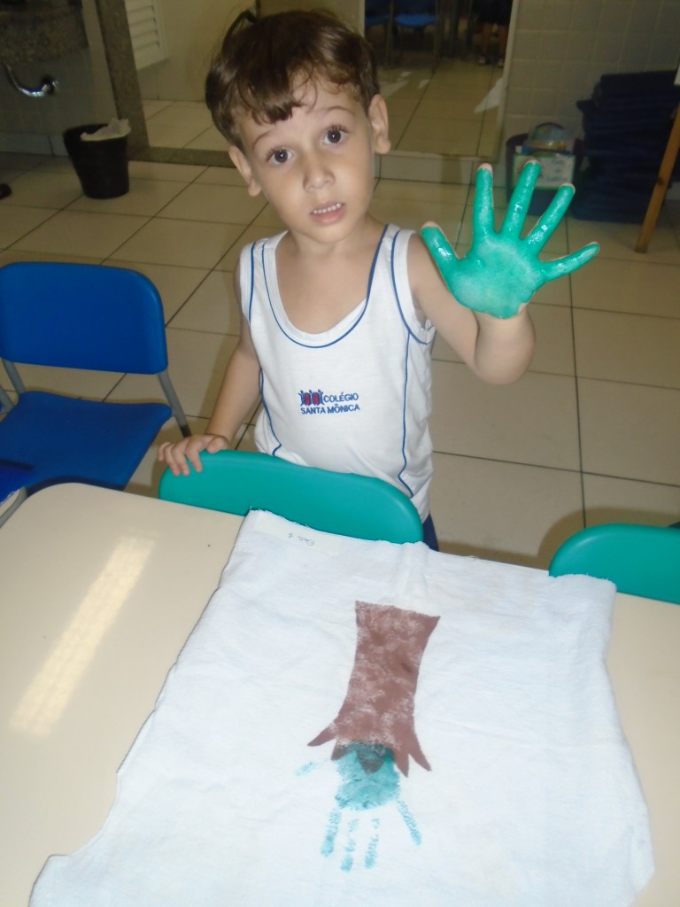 PINTANDO ROUPA DE PRIMAVERA – SÃO GONÇALO
