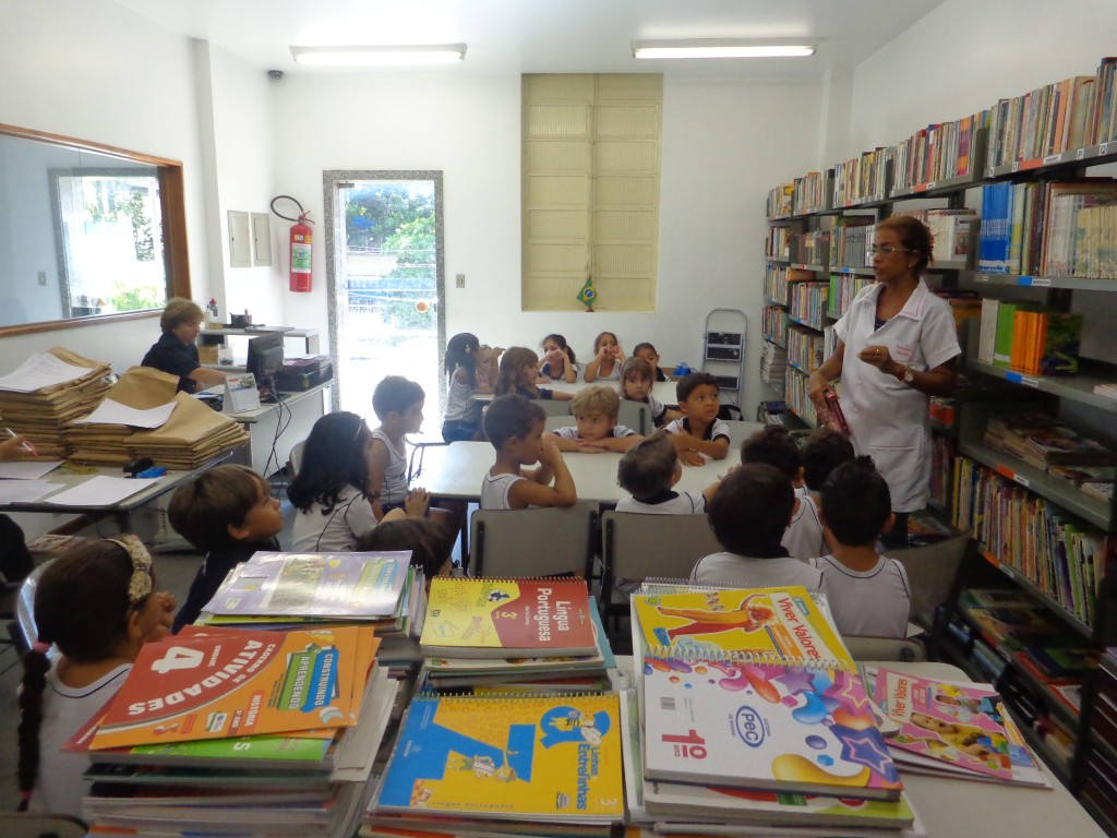 BIBLIOTECA – PRÉ 2 AM E PRÉ 2 BT – CACHAMBI