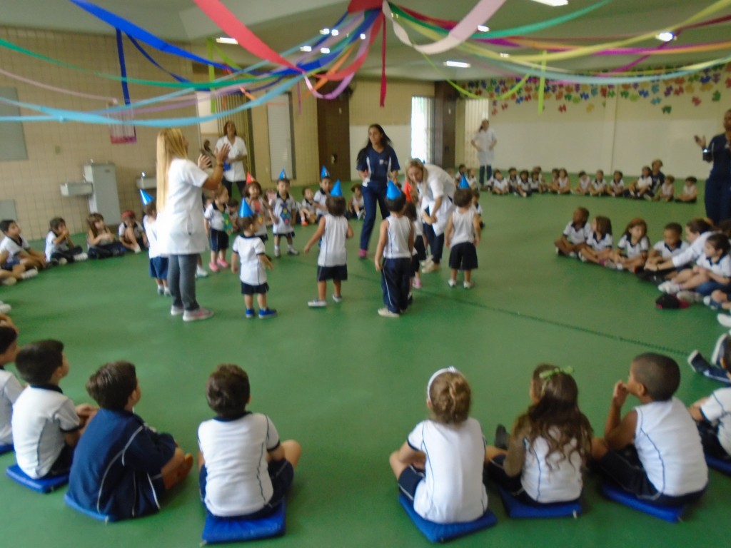 APRESENTAÇÃO DIA DO CIRCO – MATERNAL I – MANHÃ E TARDE – TAQUARA