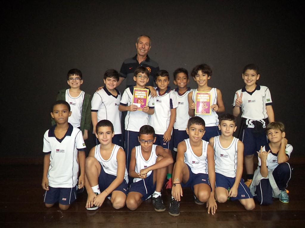 VISITA DO AUTOR ALCIDES GOULART – BONSUCESSO