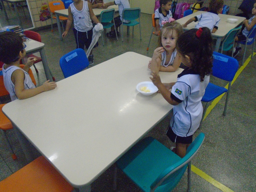 PROJETO DIA DA FRUTA – MATERNAL 2AT – CACHAMBI