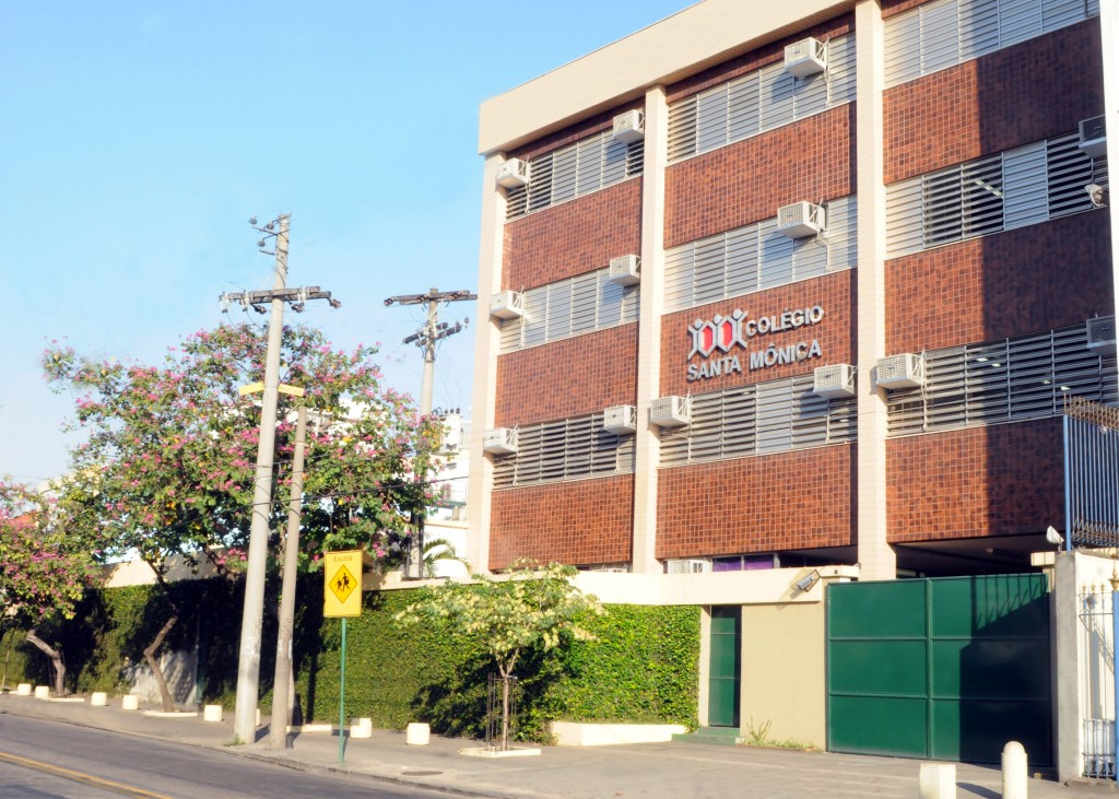 Escola no Cachambi Particular Colégio Santa Mônica