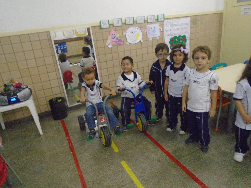 COLÉGIO SANTA MÔNICA-PROJETO SE ESSA RUA FOSSE MINHA-CACHAMBI