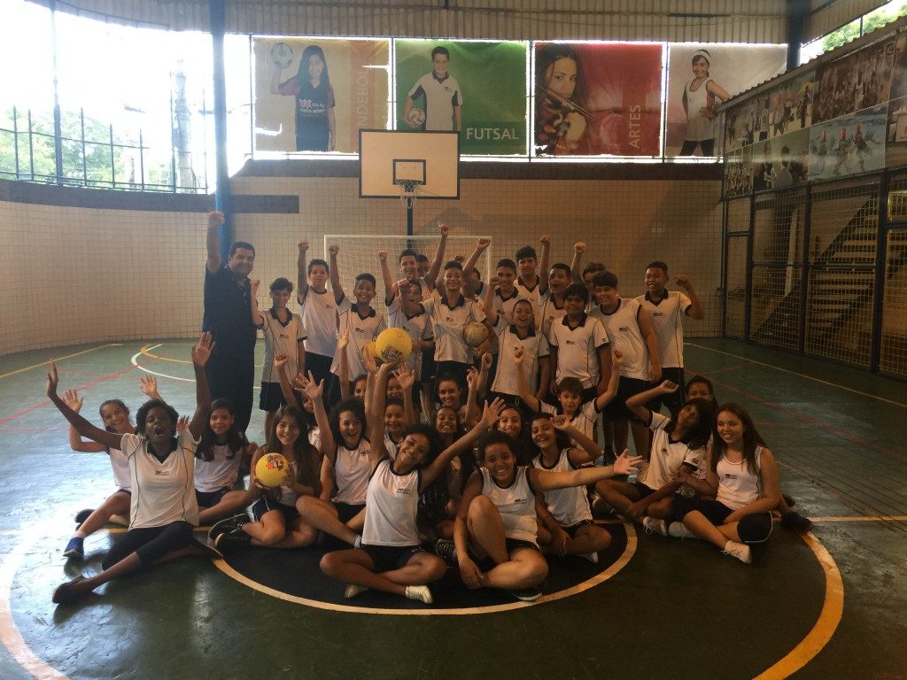 COLÉGIO SANTA MÔNICA-AULA INAUGURAL DE EDUCAÇÃO FÍSICA-TARDE-BONSUCESSO