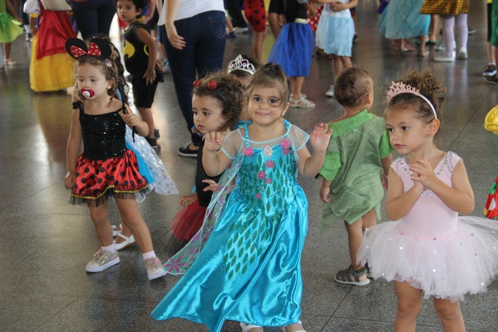 COLÉGIO SANTA MÔNICA-RODA DE SAMBA INFANTIL – TARDE – TAQUARA