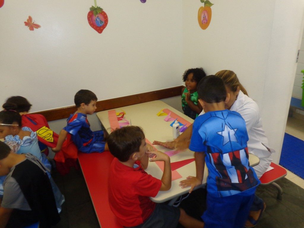 COLÉGIO SANTA MÔNICA-CARNAVAL – EDUCAÇÃO INFANTIL-BONSUCESSO