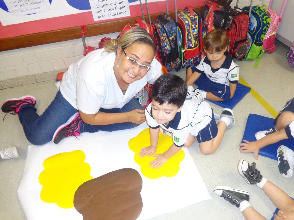 COLÉGIO SANTA MÔNICA-CIRCO – MATERNAL – BONSUCESSO