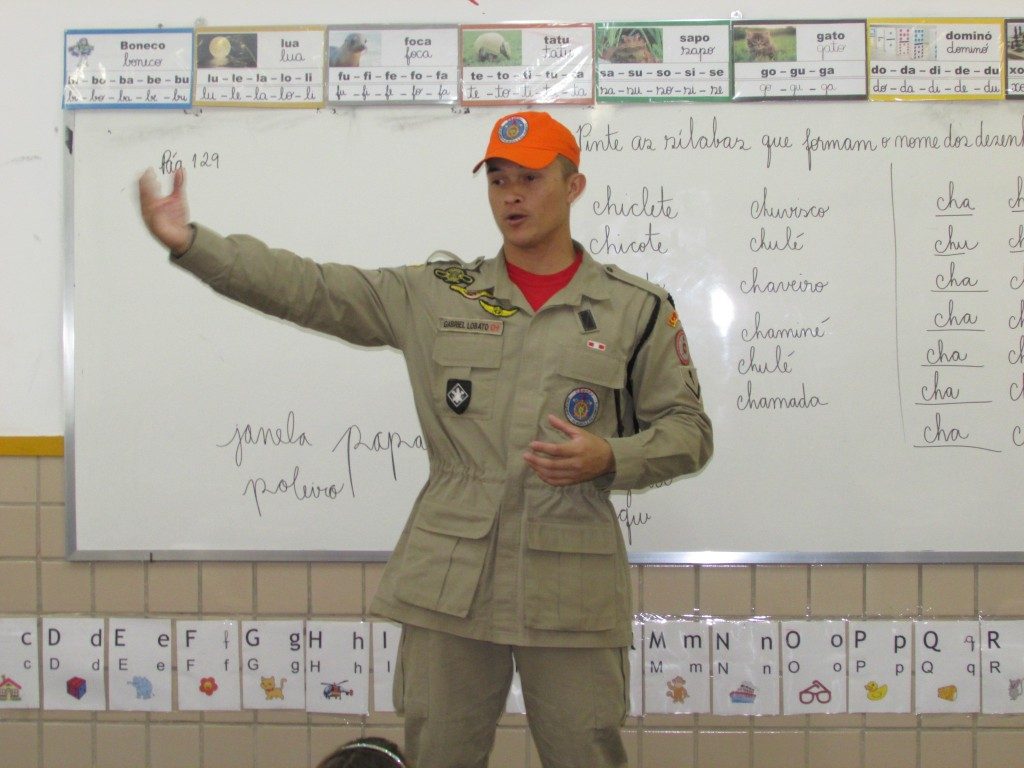 COLÉGIO SANTA MÔNICA – DIA DO BOMBEIRO – (EDUCAÇÃO INFANTIL AO 2º ANO) (M) – TAQUARA