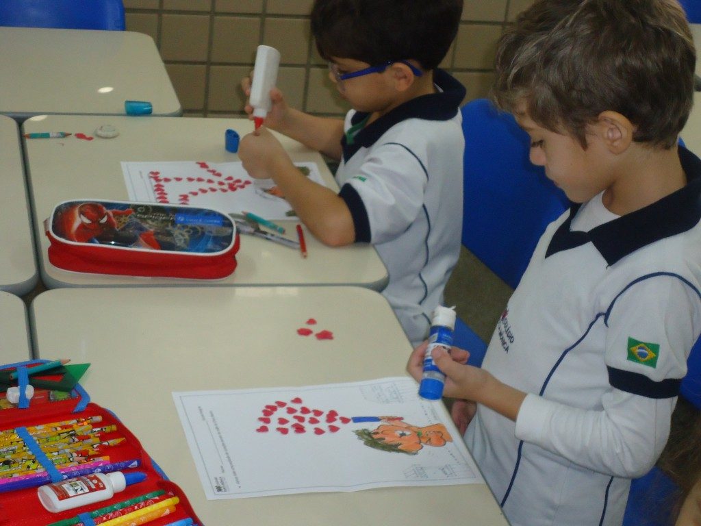 COLÉGIO SANTA MÔNICA – EXPLOSÃO DE AMOR – 1º ANO – ESCOLA INTEGRAL – CACHAMBI