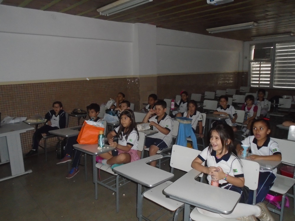 COLÉGIO SANTA MÔNICA – FLORESTA AMAZÔNICA – 1º AT – BONSUCESSO