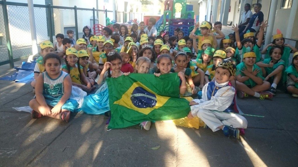 COLÉGIO SANTA MÔNICA – APRESENTAÇÃO DO DIA DA INDEPENDÊNCIA – PRÉ II – SÃO GONÇALO