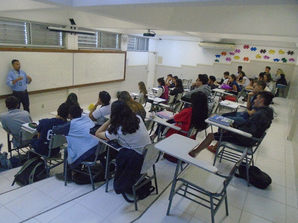 COLÉGIO SANTA MÔNICA – PALESTRA ESTÁCIO – PRÉ-VESTIBULAR  – CACHAMBI