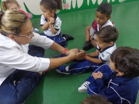 COLÉGIO SANTA MÔNICA – BRINCADEIRAS REGIONAIS – MAT II AM – BONSUCESSO