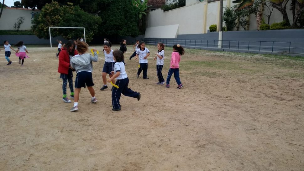 COLÉGIO SANTA MÔNICA – AULA DE EDUCAÇÃO FÍSICA – 2º AM – SÃO GONÇALO