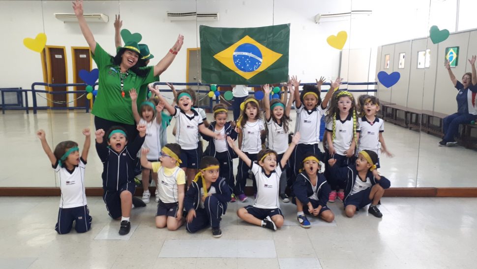 COLÉGIO SANTA MÔNICA – COPA DO MUNDO – EDUCAÇÃO INFANTIL – TAQUARA