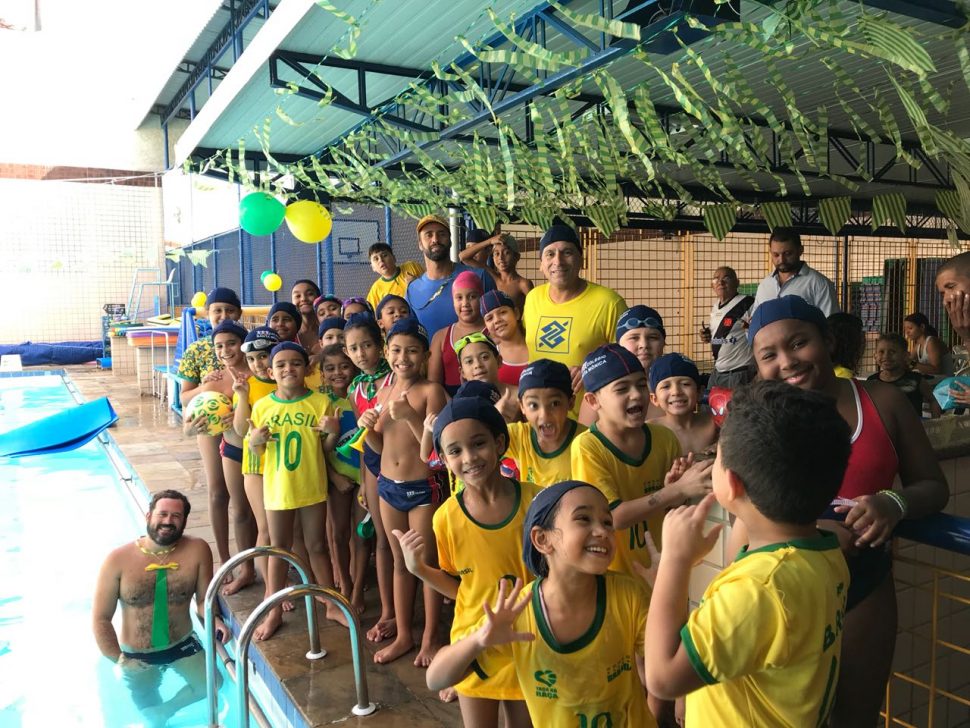 COLÉGIO SANTA MÔNICA – COPA DO MUNDO NA PISCINA – EXTRACLASSE – 2ª E 4ª (M) – BONSUCESSO