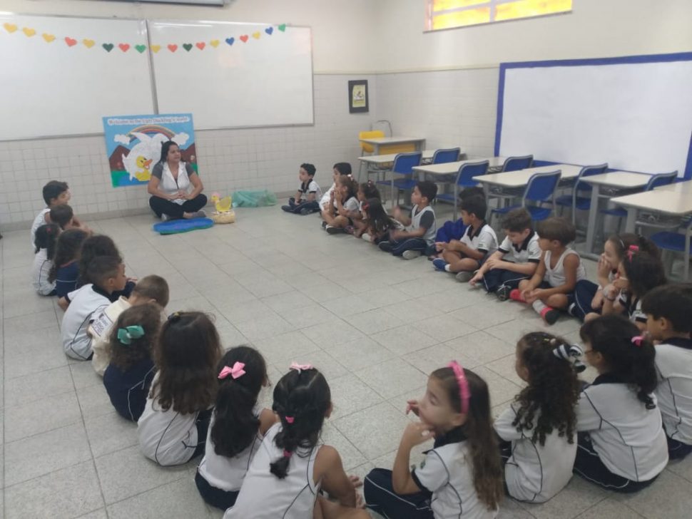 APRESENTAÇÃO DOS PARADIDÁTICOS DE INGLÊS – (3º BT) – SÃO GONÇALO